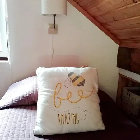 Casa vacanze House With 2 Bedrooms In Colares With Terrace And Wifi