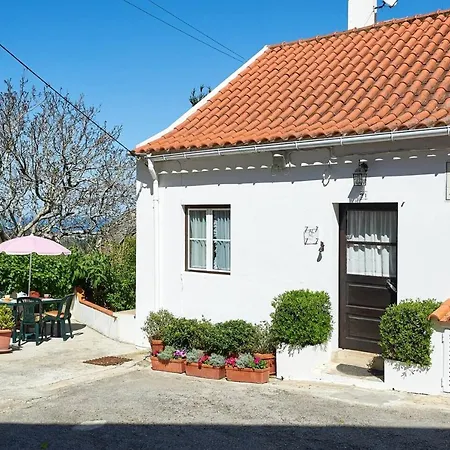 House With 2 Bedrooms In Colares With Terrace And Wifi
