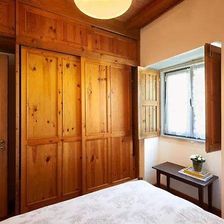 House With 2 Bedrooms In Colares With Terrace And Wifi Casa vacanze *